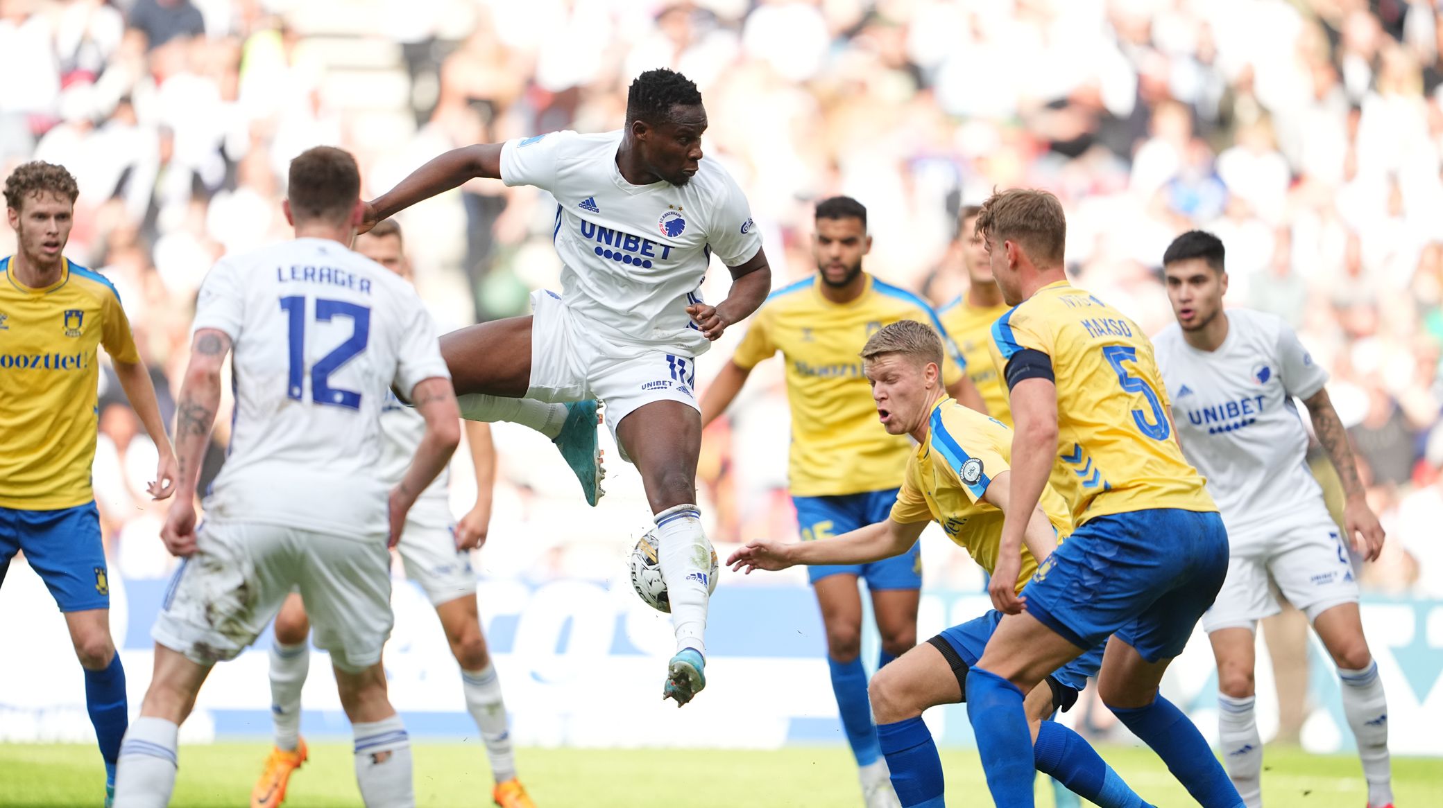 Superliga Runde 9 Optakt
